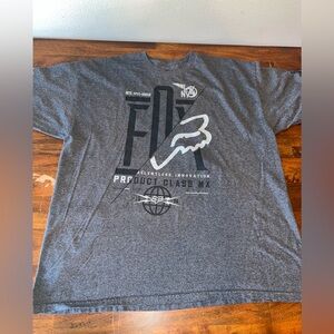 Fox Gray Graphic T-Shirt